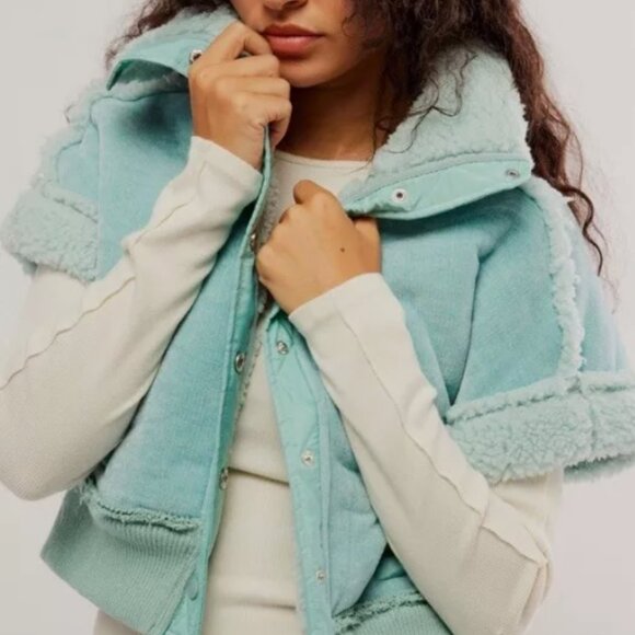 We The Free Peachy Vest - Picture 1 of 6